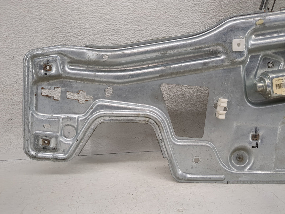 2006-2008 Pontiac Torrent Used Window Regulator Passenger Front 1083769 - Oemusedautoparts1.com