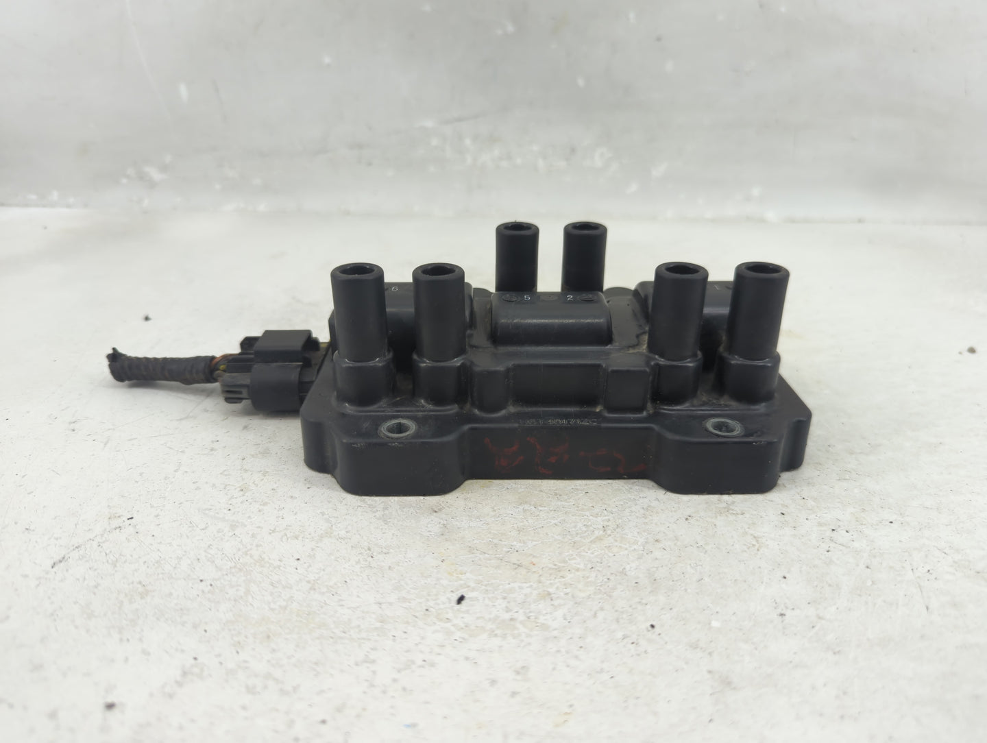 2006-2009 Pontiac Torrent Ignition Coil Igniter Pack - Oemusedautoparts1.com