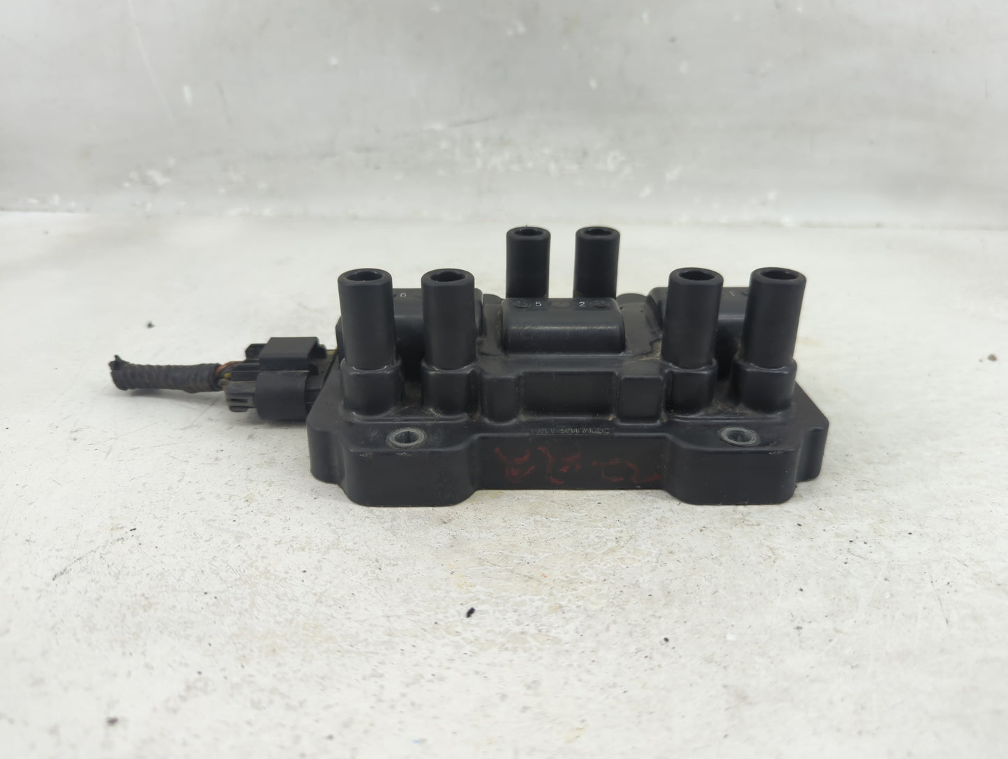2006-2009 Pontiac Torrent Ignition Coil Igniter Pack - Oemusedautoparts1.com
