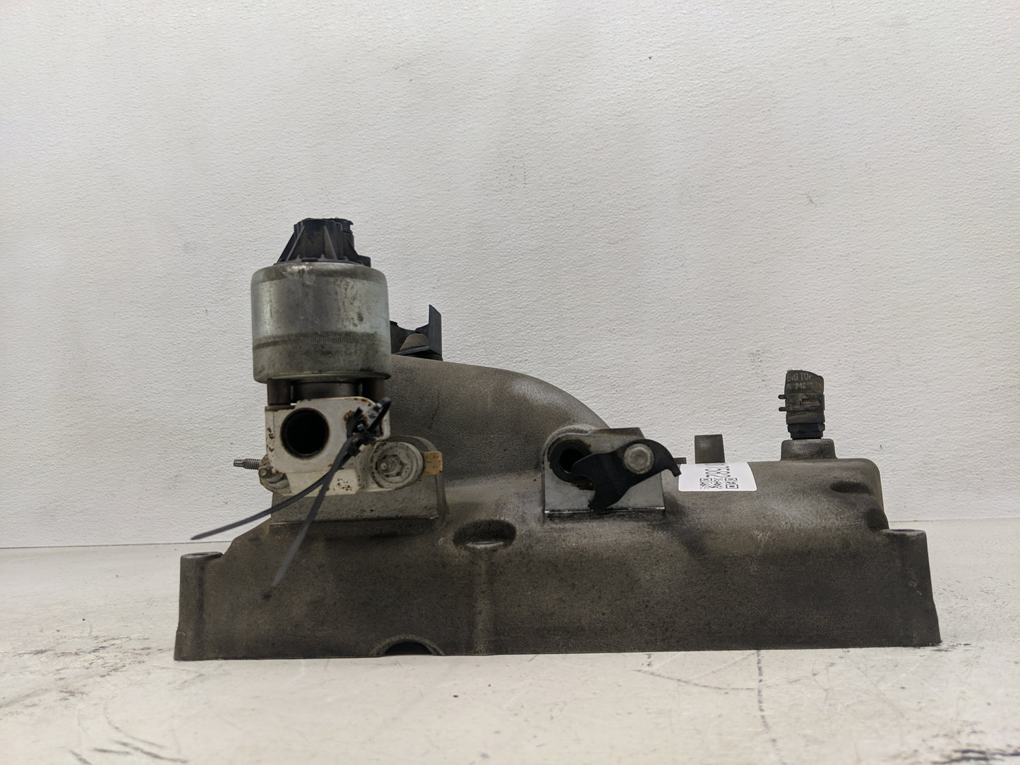 2006 Pontiac Torrent Air Intake Manifold Fits OEM Used Auto Parts - Oemusedautoparts1.com