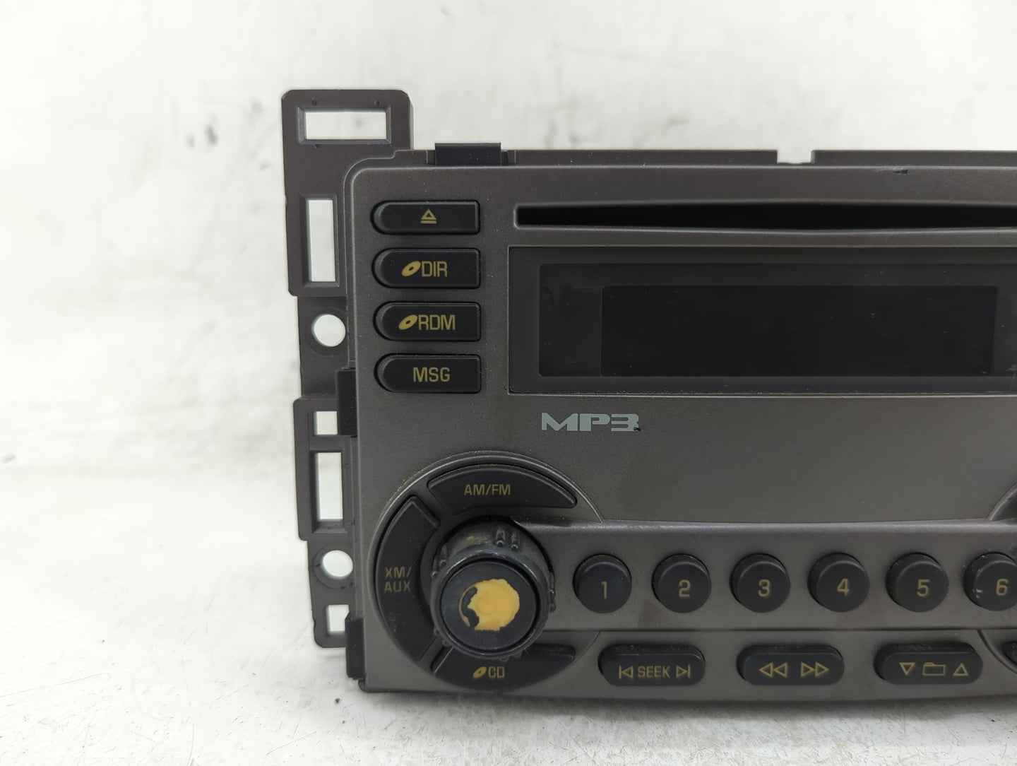 2006 Pontiac Torrent Radio AM FM Cd Player Receiver Replacement P/N:15868179 Fits OEM Used Auto Parts - Oemusedautoparts1.co