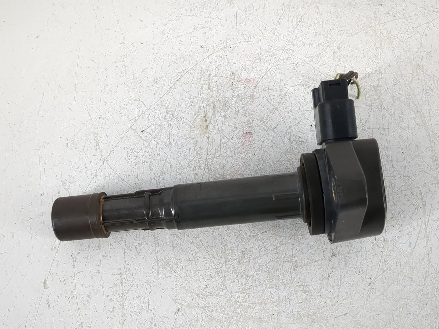 2003-2006 Pontiac Vibe Ignition Coil Igniter Pack - Oemusedautoparts1.com