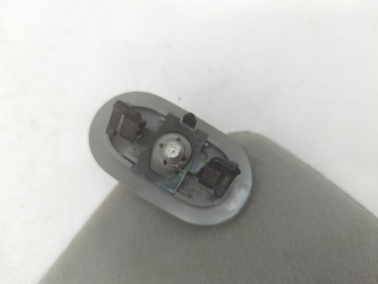 2005-2008 Pontiac Vibe Sun Visor Shade Replacement Passenger Right Mirror Fits Fits 2005 2006 2007 2008 OEM Used Auto Parts 