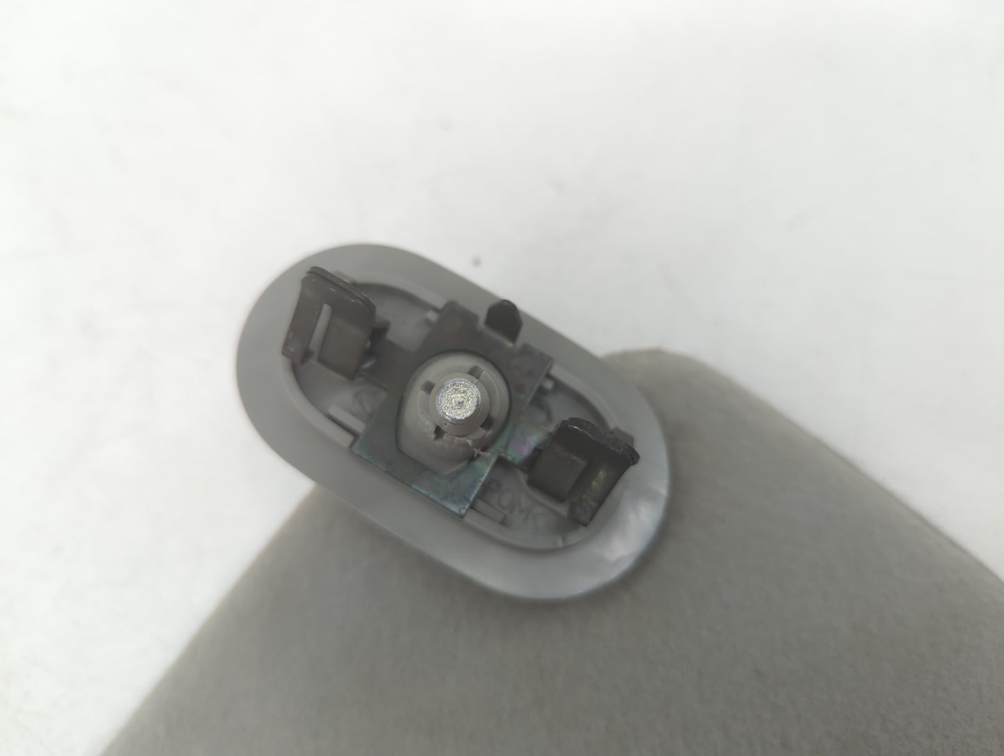 2005-2008 Pontiac Vibe Sun Visor Shade Replacement Passenger Right Mirror Fits Fits 2005 2006 2007 2008 OEM Used Auto Parts 