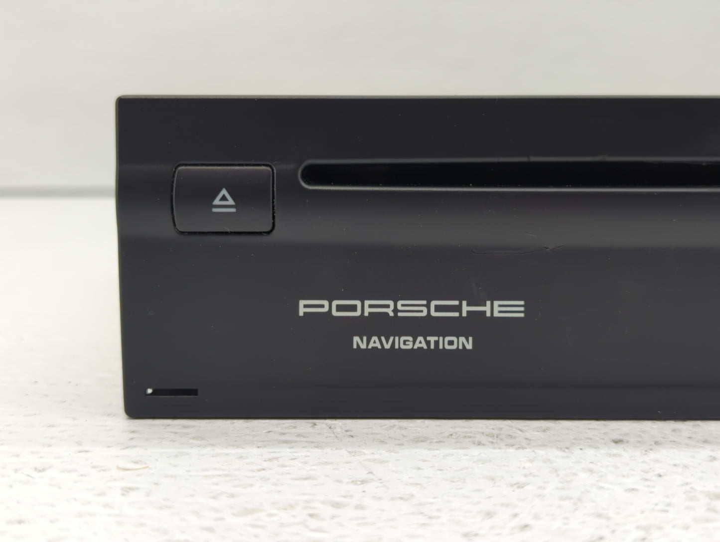 2006 Porsche Cayenne Radio AM FM Cd Player Receiver Replacement P/N:7L5 919 969 C Fits OEM Used Auto Parts - Oemusedautopart