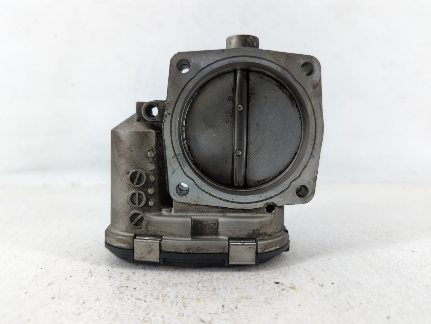 2006 Porsche Cayman Throttle Body P/N:022 133 062 AF 997 605 115 00 Fits Fits 2007 2008 OEM Used Auto Parts - Oemusedautopar
