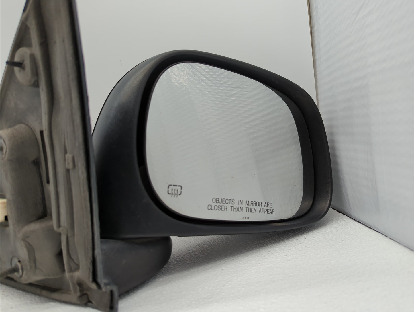 2006 Ram 1500 Driver Side View Mirror - Left Door Mirror OEM Used - Oemusedautoparts1.com