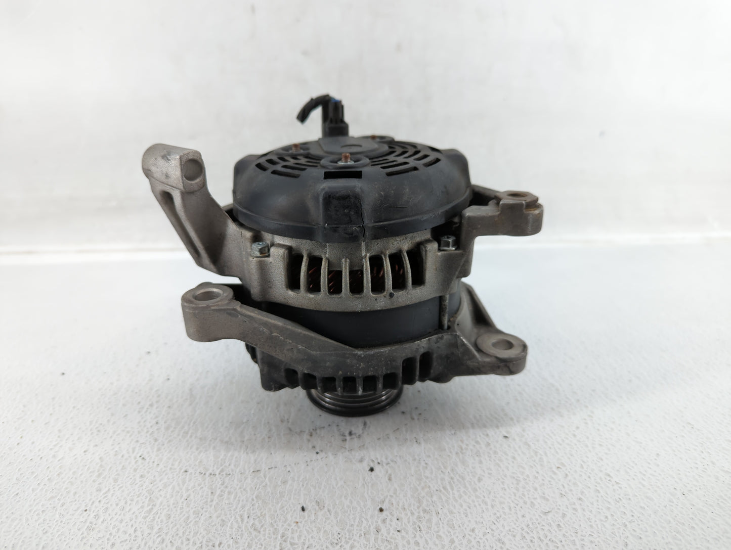 2006 Ram 1500 Alternator Replacement Generator Charging Assembly Engine OEM P/N:938786 213-9477, 56041120AC Fits OEM Used Au