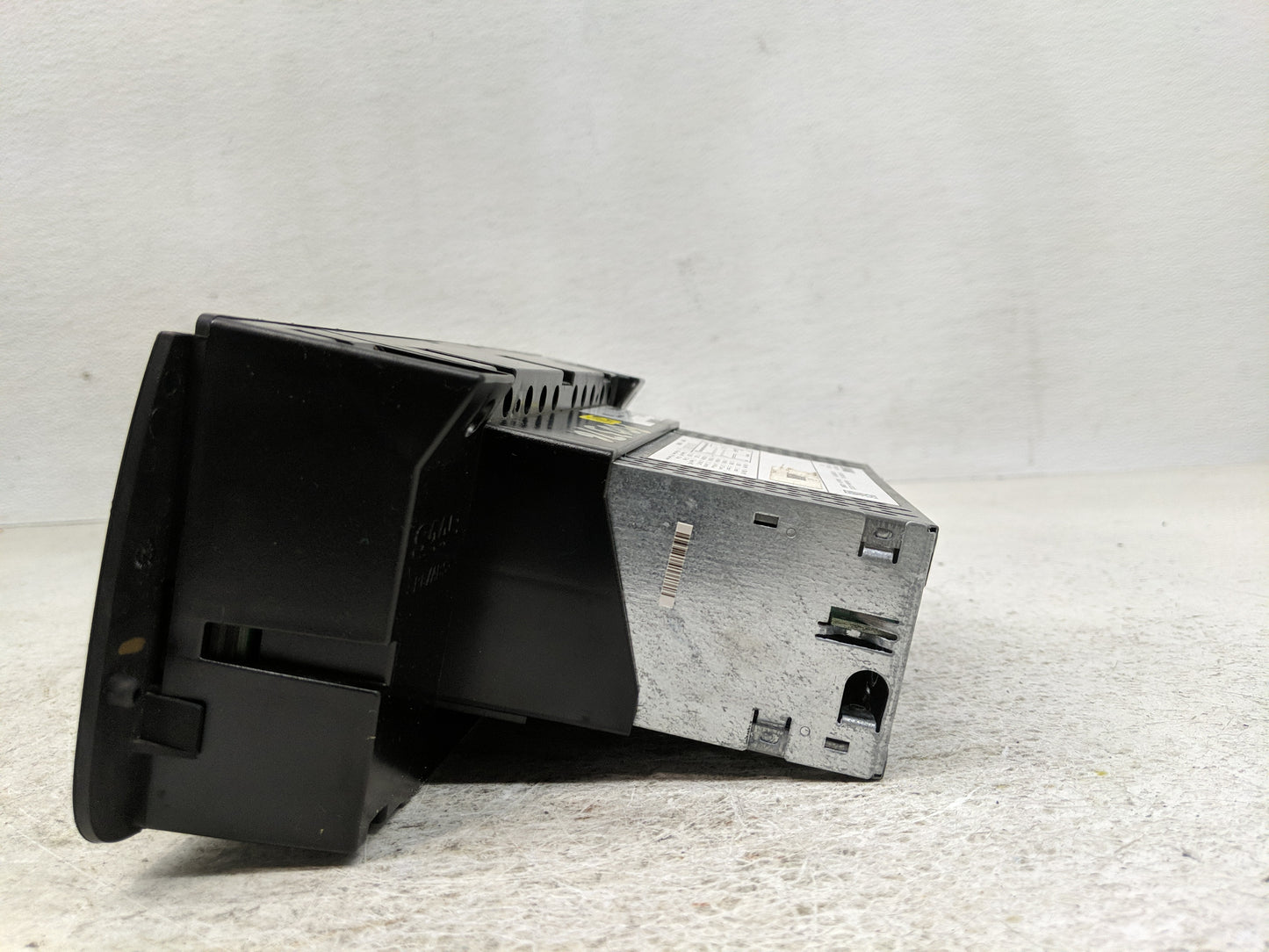 Saab 9-3 Information Display Screen - Oemusedautoparts1.com