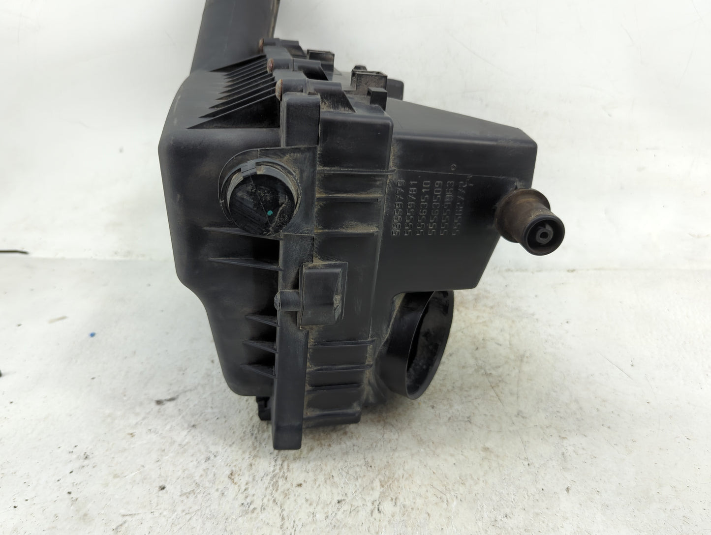 2009-2011 Saab 9-3 Air Cleaner Intake-duct Hose Tube - Oemusedautoparts1.com