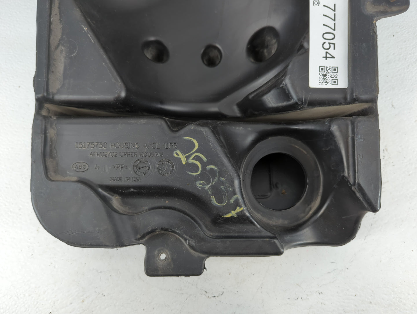 2006 Saab 9-7x Air Cleaner Intake-duct Hose Tube - Oemusedautoparts1.com
