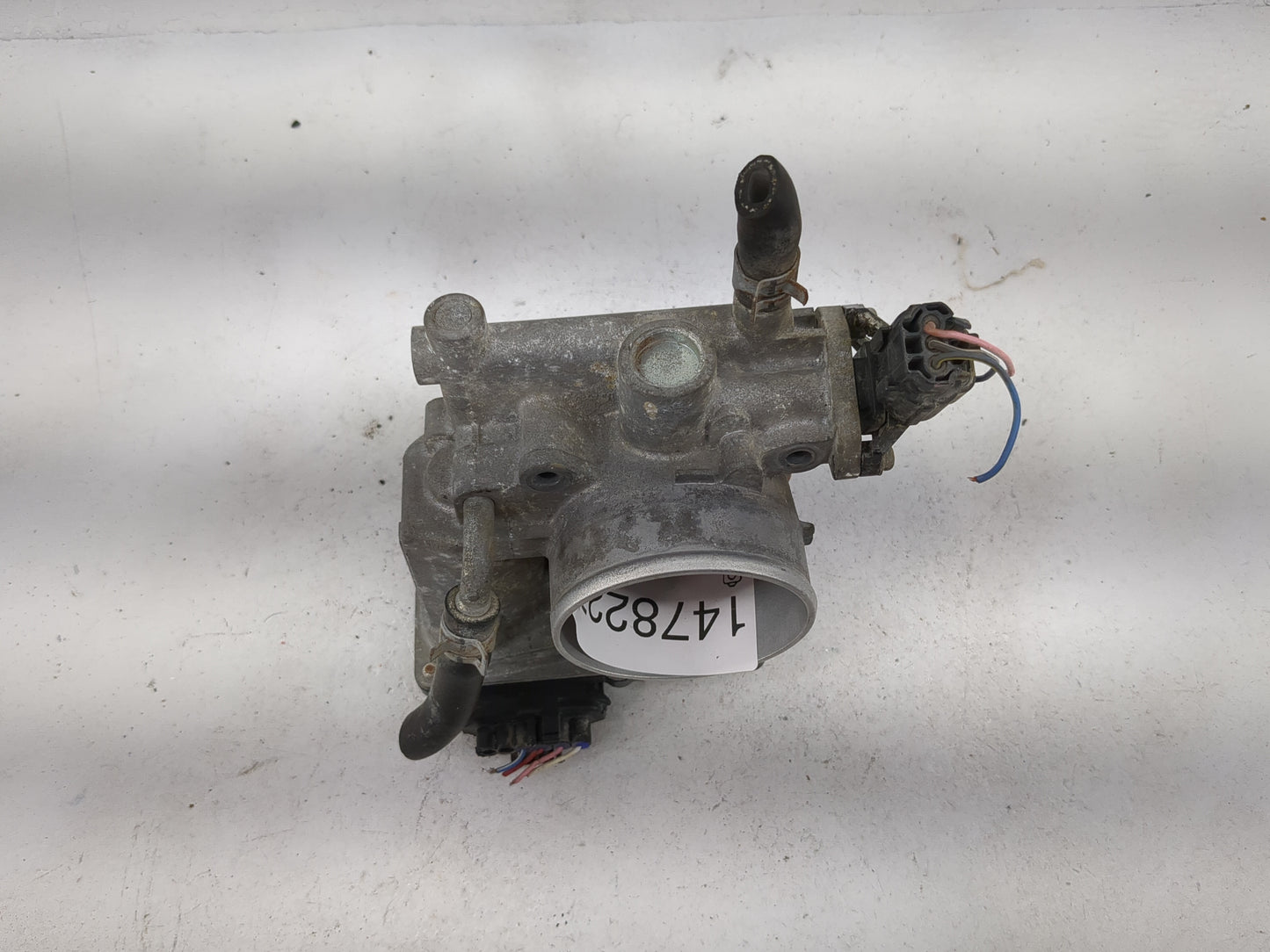 2006 Saab Saab 9-2x Throttle Body P/N:16112AA180 Fits Fits 2007 2008 2009 2010 OEM Used Auto Parts - Oemusedautoparts1.com