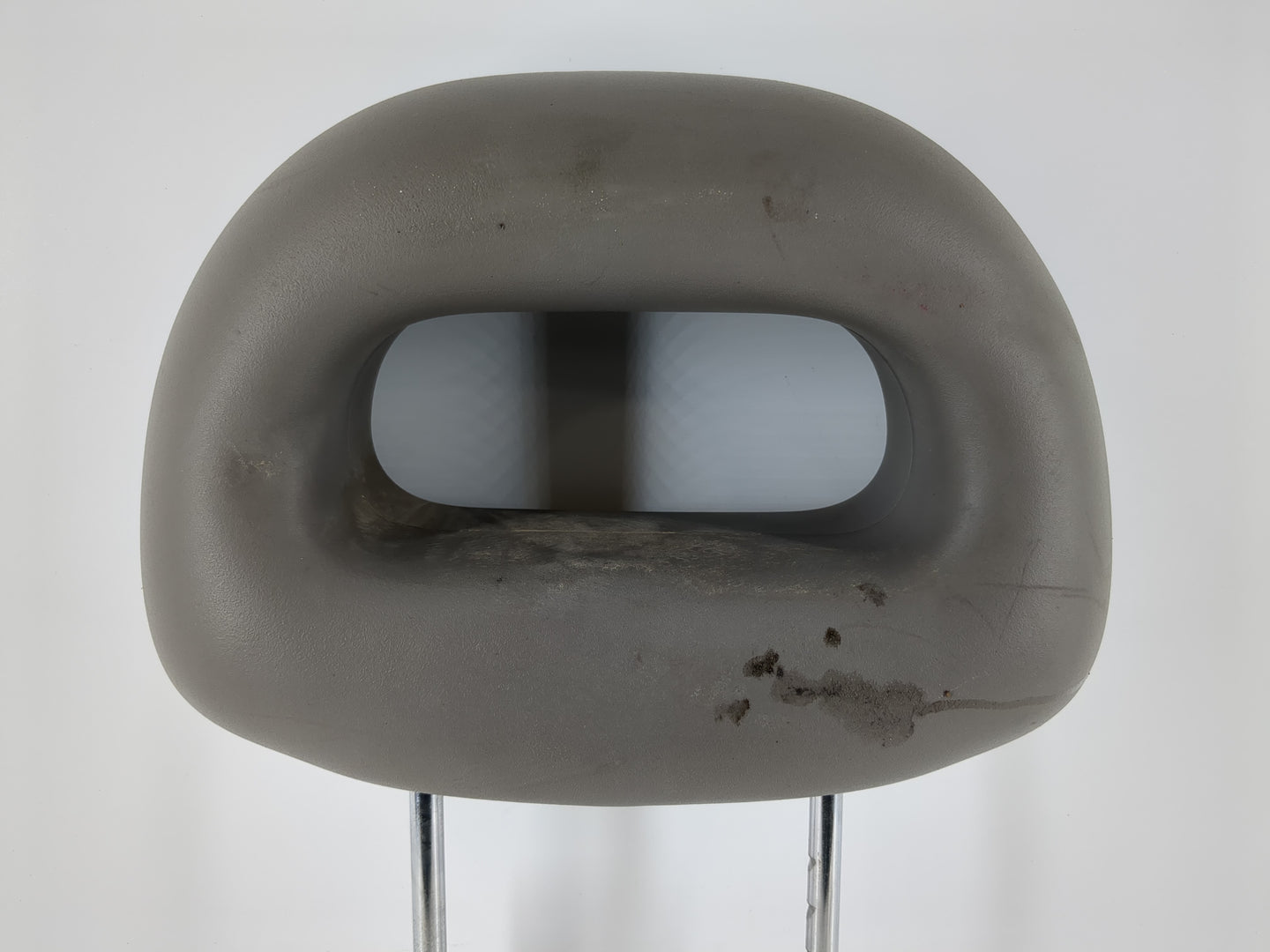 2005-2007 Saturn Ion Headrest Head Rest Front Driver Passenger Seat Fits Fits 2005 2006 2007 OEM Used Auto Parts - Oemusedau