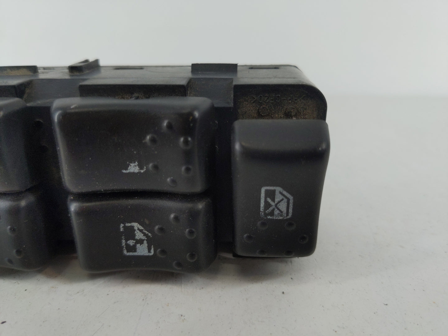 2003-2007 Saturn Ion Master Power Window Switch Replacement Driver Side Left P/N:22664398 Fits Fits 2003 2004 2005 2006 2007