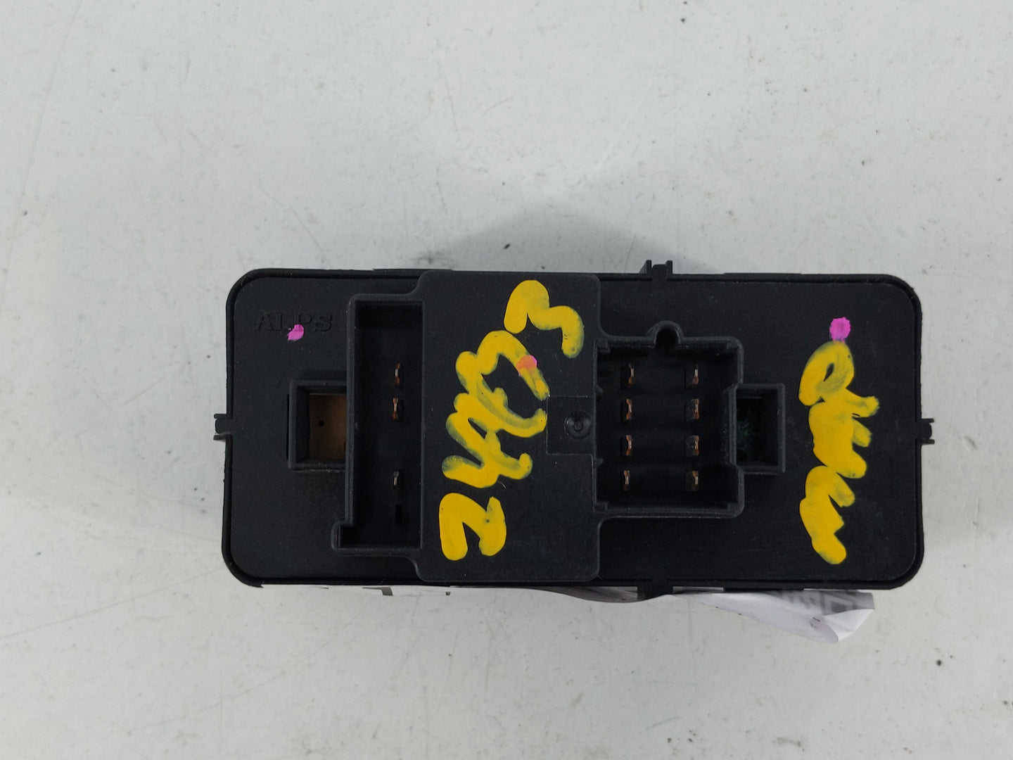 2003-2007 Saturn Ion Master Power Window Switch Replacement Driver Side Left P/N:22664398 Fits Fits 2003 2004 2005 2006 2007