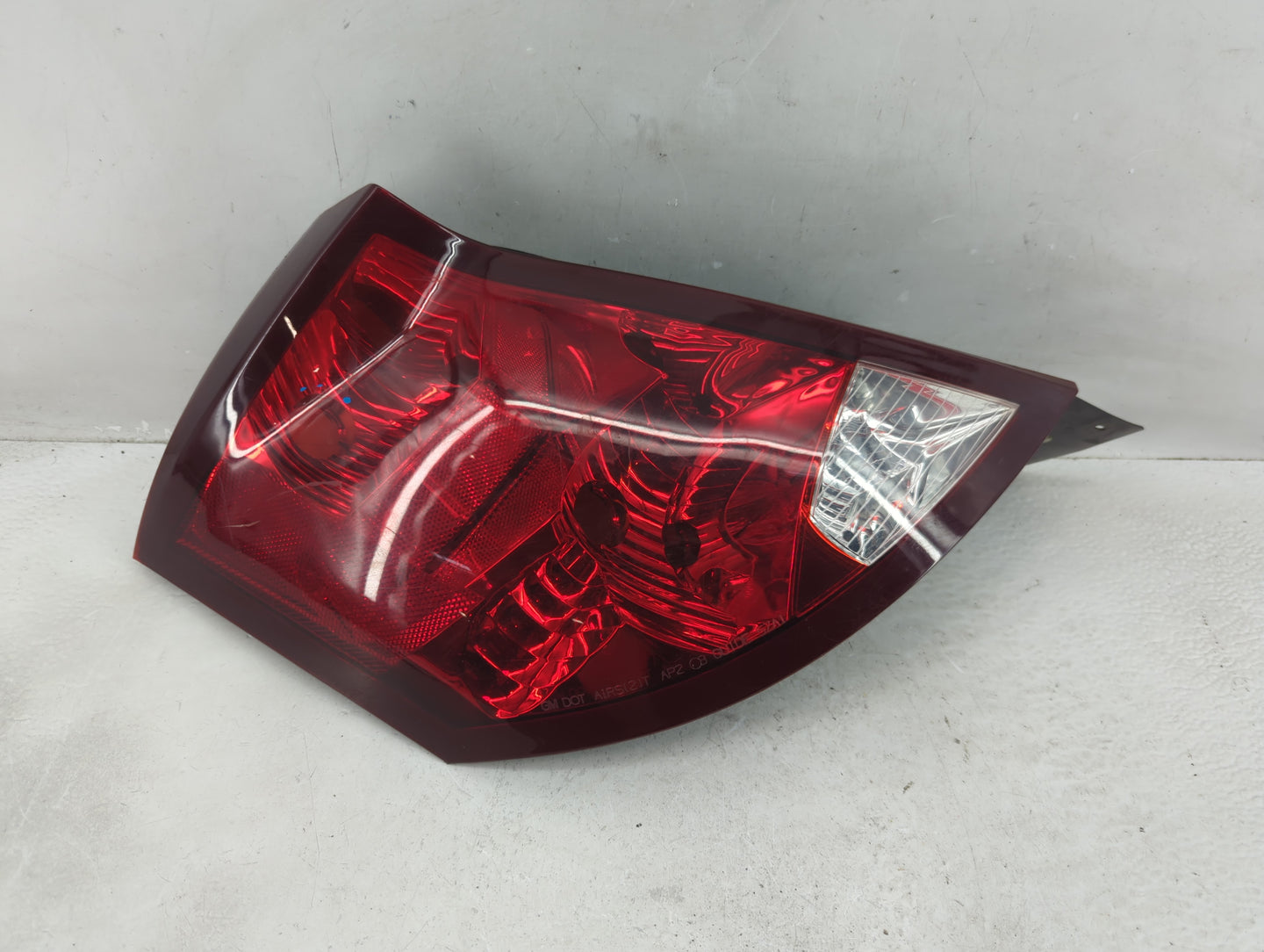 2003-2007 Saturn Ion Tail Light Assembly Driver Left OEM P/N:22723024 Fits Fits 2003 2004 2005 2006 2007 OEM Used Auto Parts