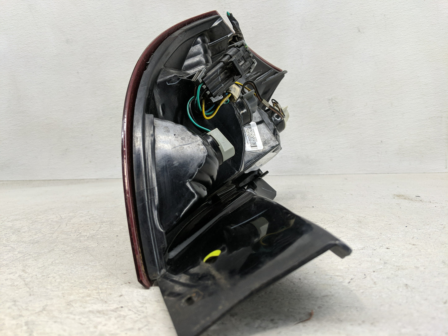 2003-2007 Saturn Ion Tail Light Assembly Passenger Right OEM Fits Fits 2003 2004 2005 2006 2007 OEM Used Auto Parts - Oemuse