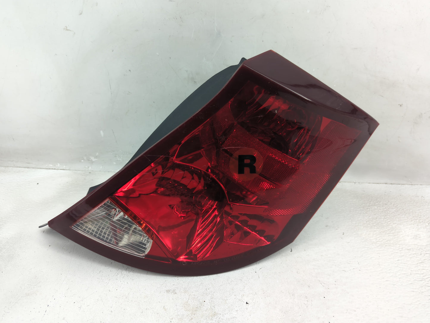 2003-2007 Saturn Ion Tail Light Assembly Passenger Right OEM P/N:22723025 Fits Fits 2003 2004 2005 2006 2007 OEM Used Auto P