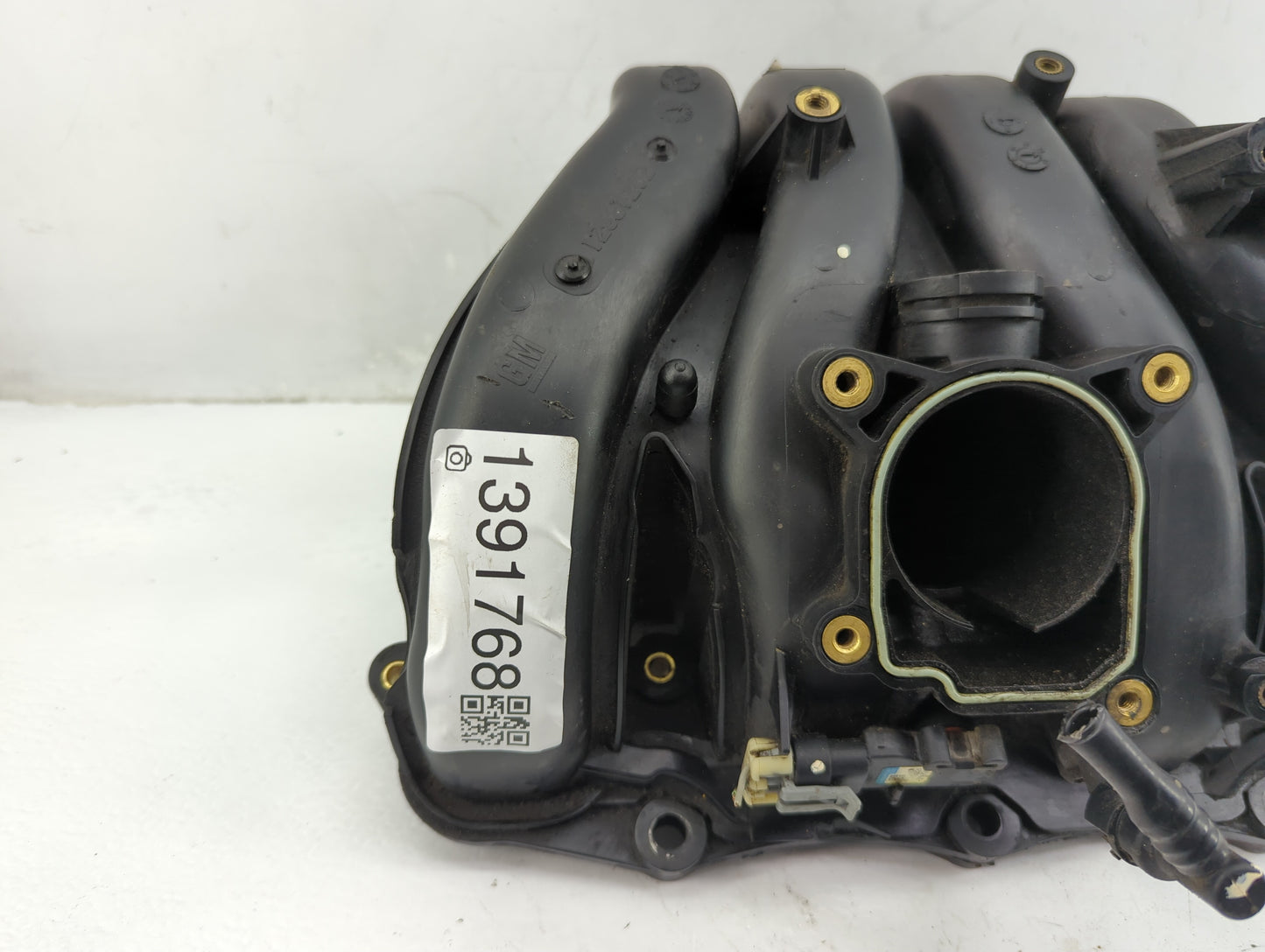 2003-2006 Saturn Ion Air Intake Manifold P/N:16212460 Fits Fits 2002 2003 2004 2005 2006 2007 OEM Used Auto Parts - Oemuseda