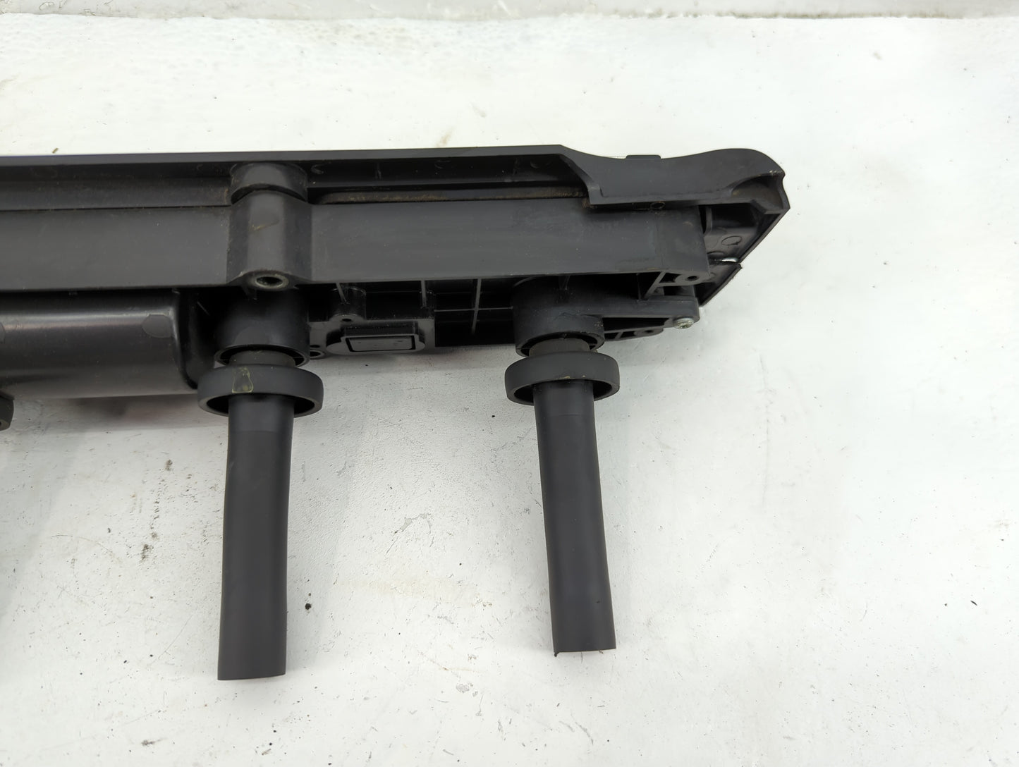 2003-2006 Saturn Ion Ignition Coil Igniter Pack - Oemusedautoparts1.com