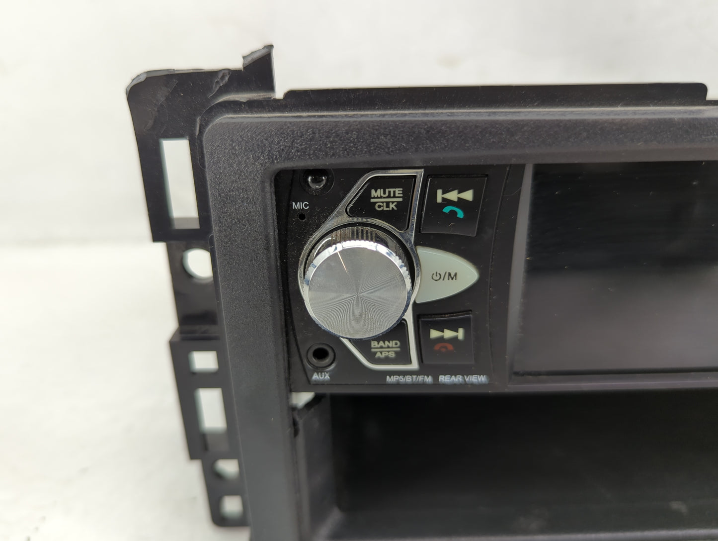2006 Saturn Ion Radio AM FM Cd Player Receiver Replacement Fits OEM Used Auto Parts - Oemusedautoparts1.com