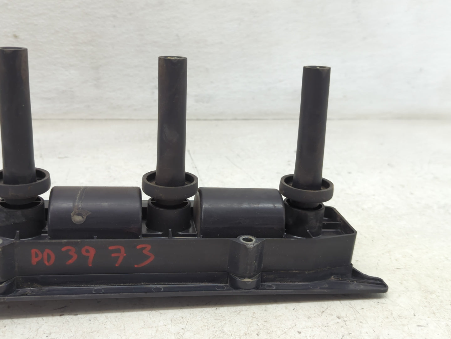 2003-2006 Saturn Ion Ignition Coil Igniter Pack - Oemusedautoparts1.com