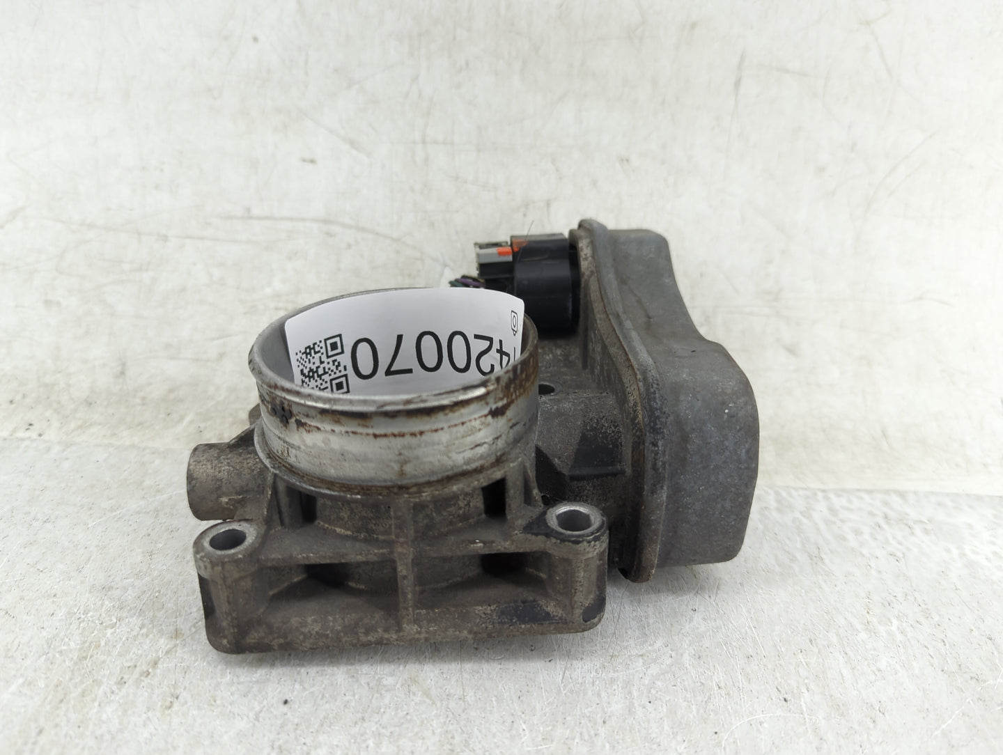 2006 Saturn Ion Throttle Body Fits OEM Used Auto Parts - Oemusedautoparts1.com