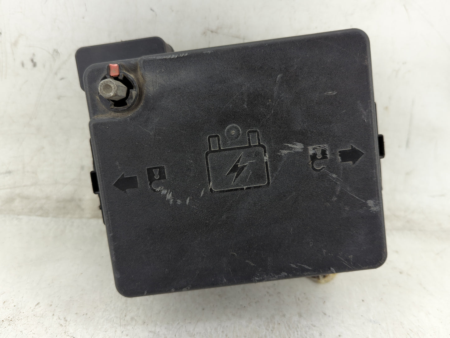 2006 Saturn Ion Fusebox Fuse Box Panel Relay Module P/N:13530414 15819063 Fits OEM Used Auto Parts - Oemusedautoparts1.com