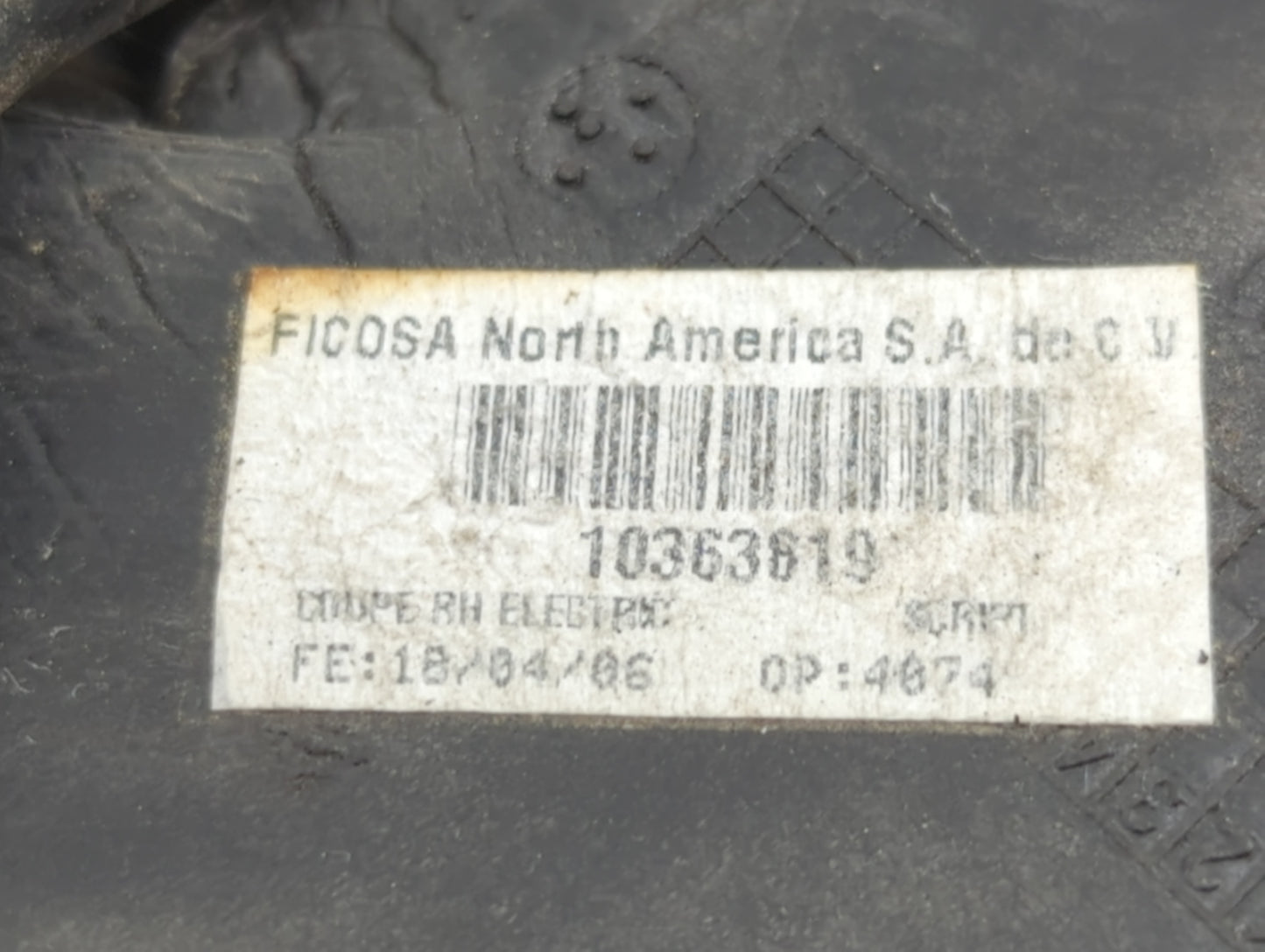 2006 Saturn Ion Passenger Side View Mirror - Right Door Mirror OEM Used - Oemusedautoparts1.com