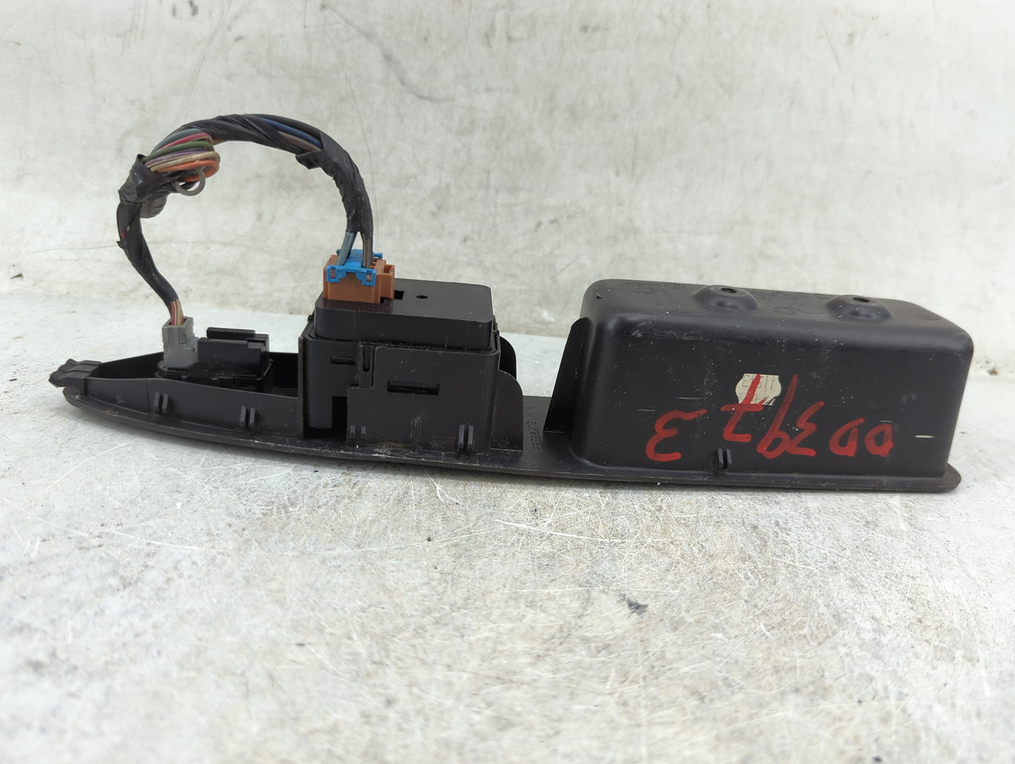 2006 Saturn Ion Master Power Window Switch Replacement Driver Side Left P/N:22692519 Fits OEM Used Auto Parts - Oemusedautop