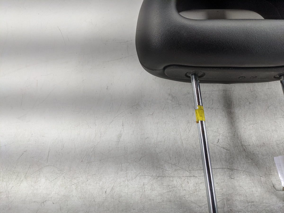2006 Saturn Ion Headrest Head Rest Front Driver Seat Black - Oemusedautoparts1.com