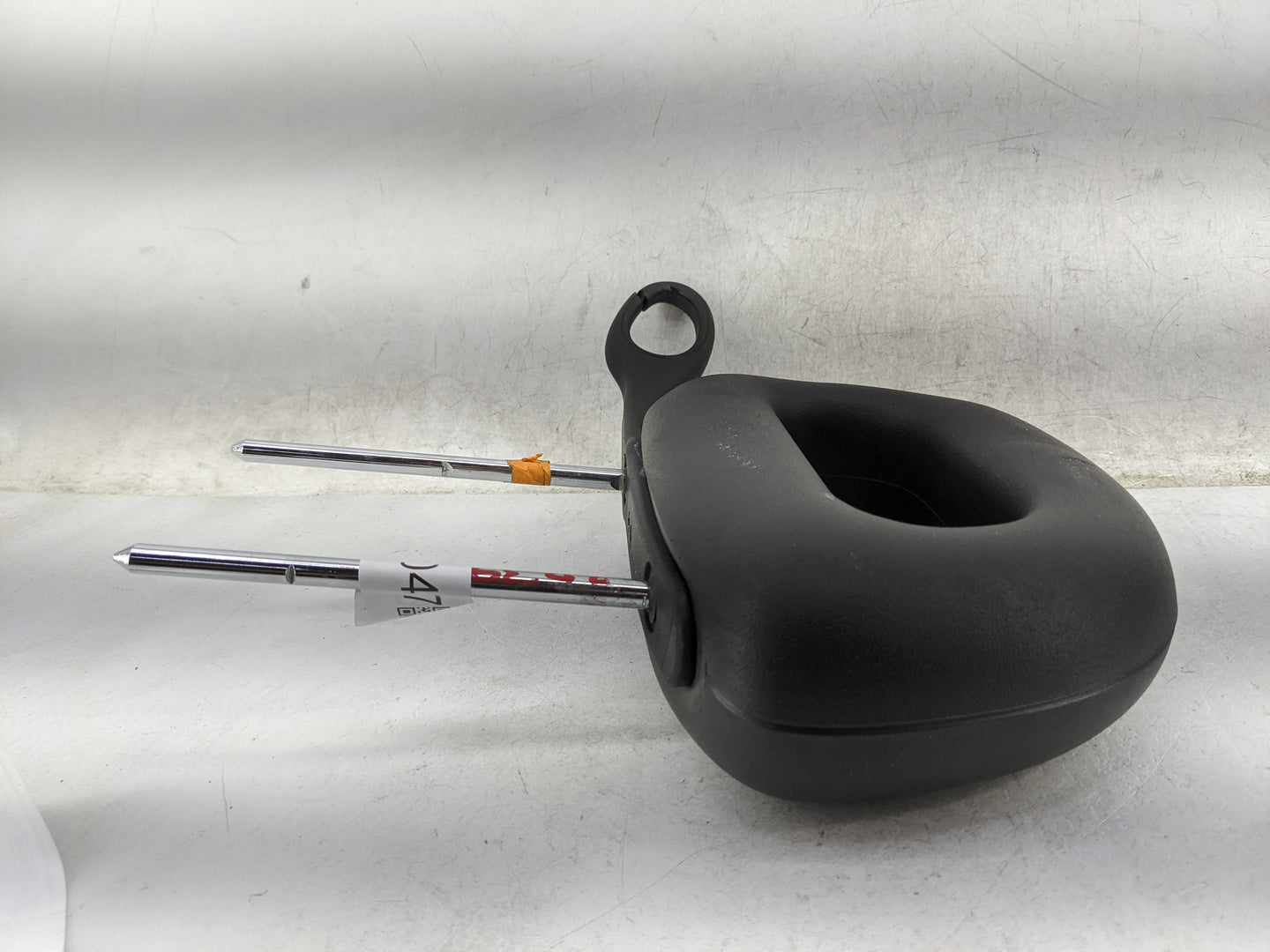 2004-2007 Saturn Ion Headrest Head Rest Front Driver Seat Black - Oemusedautoparts1.com