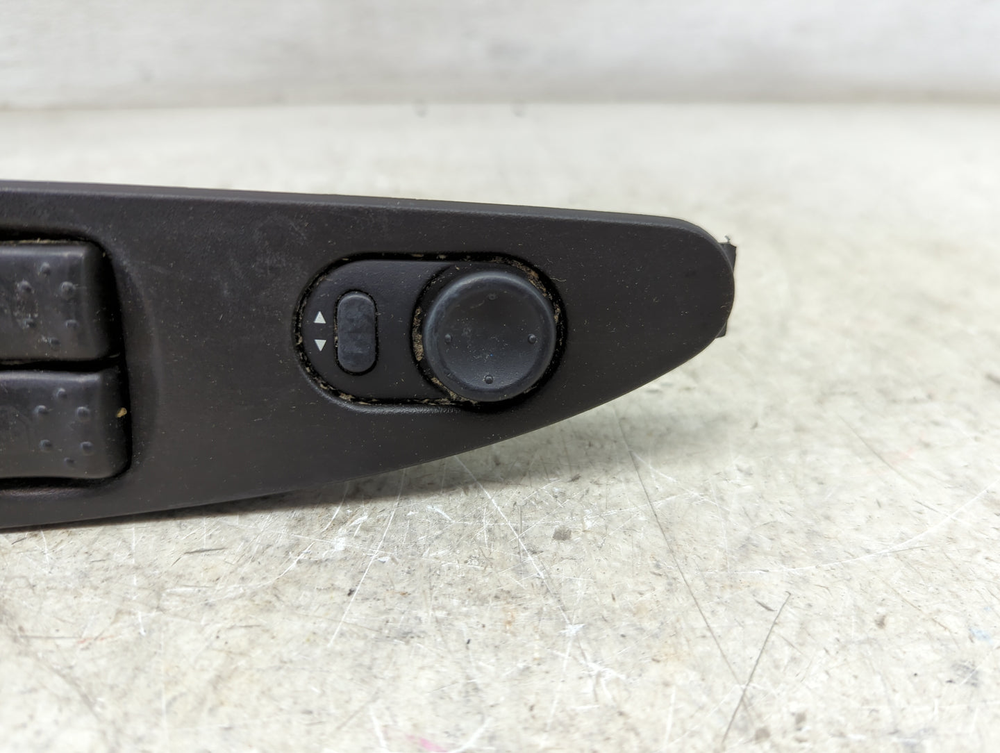 2003-2007 Saturn Ion Master Power Window Switch Replacement Driver Side Left P/N:22692519LH Fits Fits 2003 2004 2005 2006 20