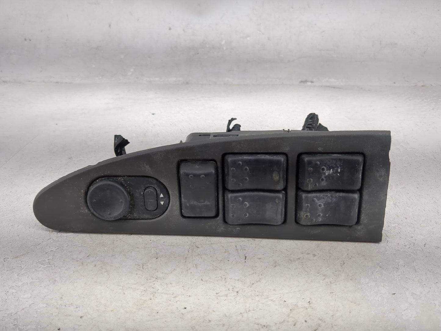 2003-2007 Saturn Ion Master Power Window Switch Replacement Driver Side Left P/N:22664398 22632501 Fits OEM Used Auto Parts 