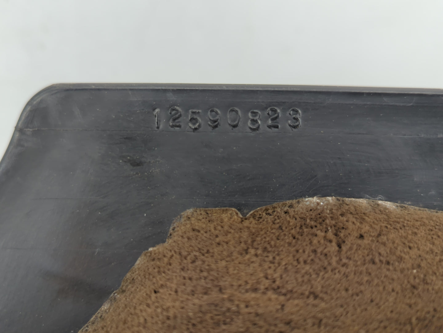 2006 Saturn Ion Engine Cover - Oemusedautoparts1.com