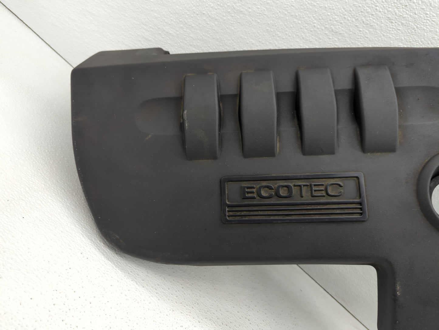 2006 Saturn Ion Engine Cover - Oemusedautoparts1.com