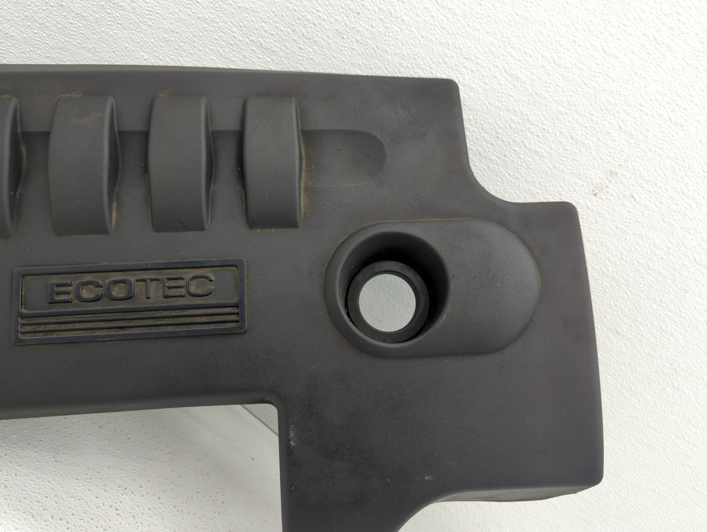 2006 Saturn Ion Engine Cover - Oemusedautoparts1.com