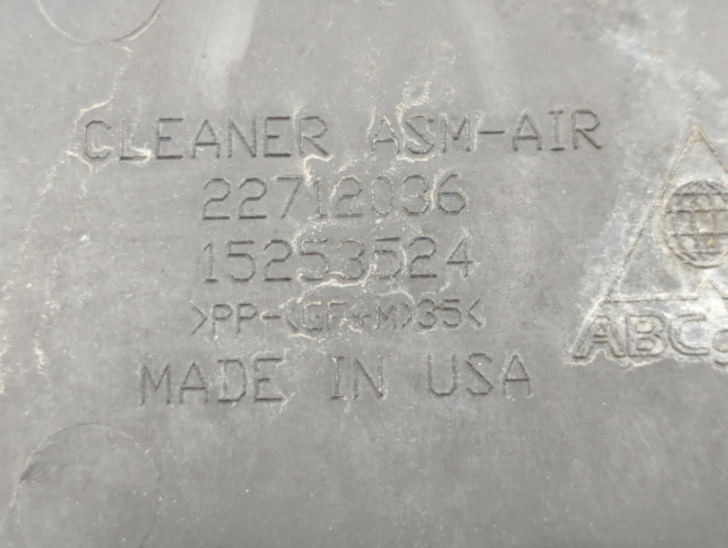 2006-2006 Saturn Ion Air Cleaner Intake-duct Hose Tube - Oemusedautoparts1.com