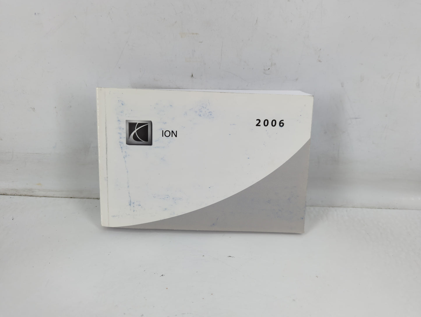 2006 Saturn Ion Owners Manual Book Guide P/N:061ON A OEM Used Auto Parts - Oemusedautoparts1.com