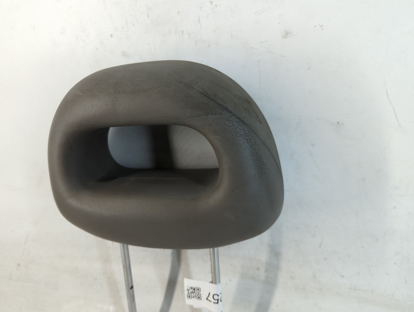 2005-2007 Saturn Ion Headrest Head Rest Front Driver Passenger Seat Grey - Oemusedautoparts1.com
