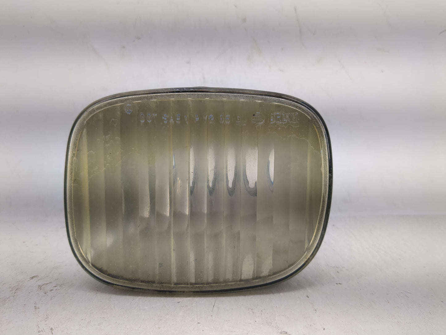 2005-2007 Saturn Relay Driver Left Oem Front Light Lamp - Oemusedautoparts1.com