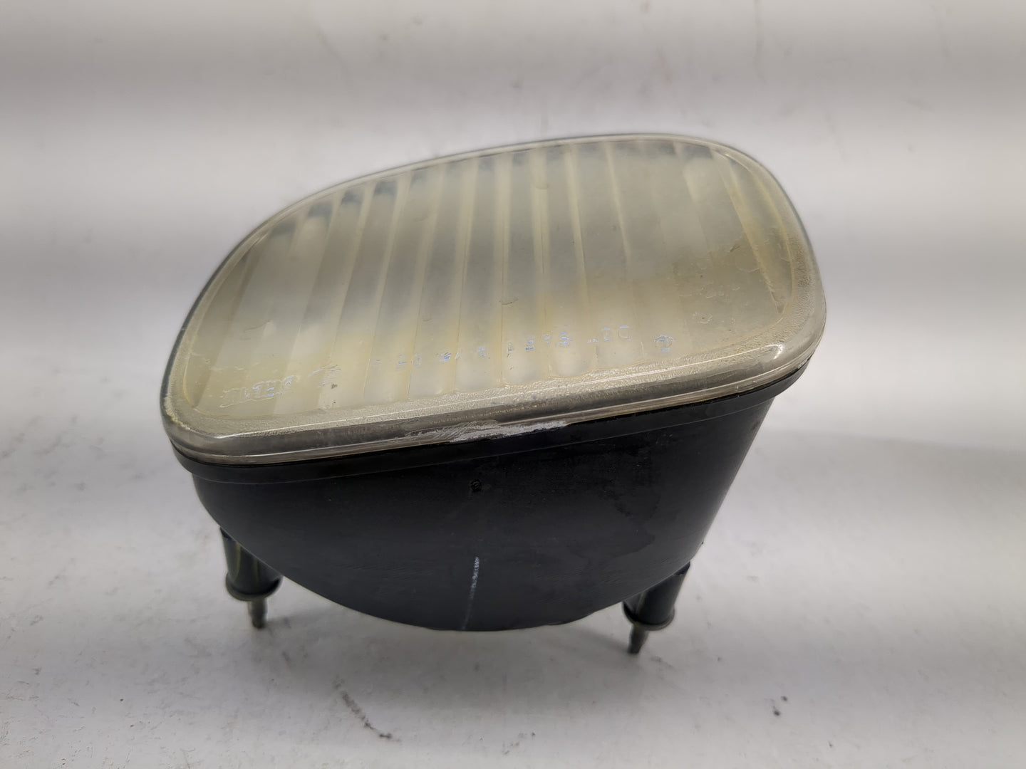 2005-2007 Saturn Relay Driver Left Oem Front Light Lamp - Oemusedautoparts1.com