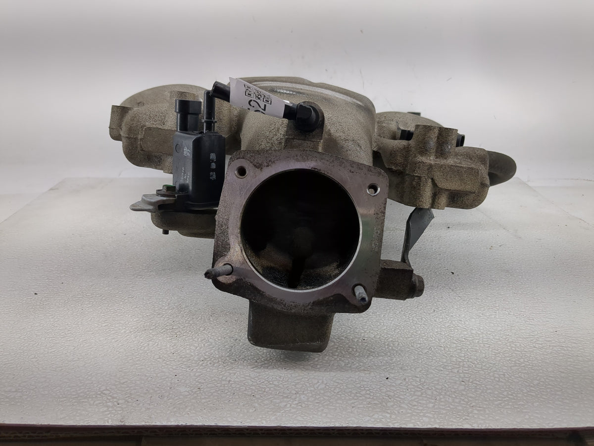 2006-2007 Saturn Relay Air Intake Manifold P/N:16212460 Fits Fits 2006 2007 OEM Used Auto Parts - Oemusedautoparts1.com