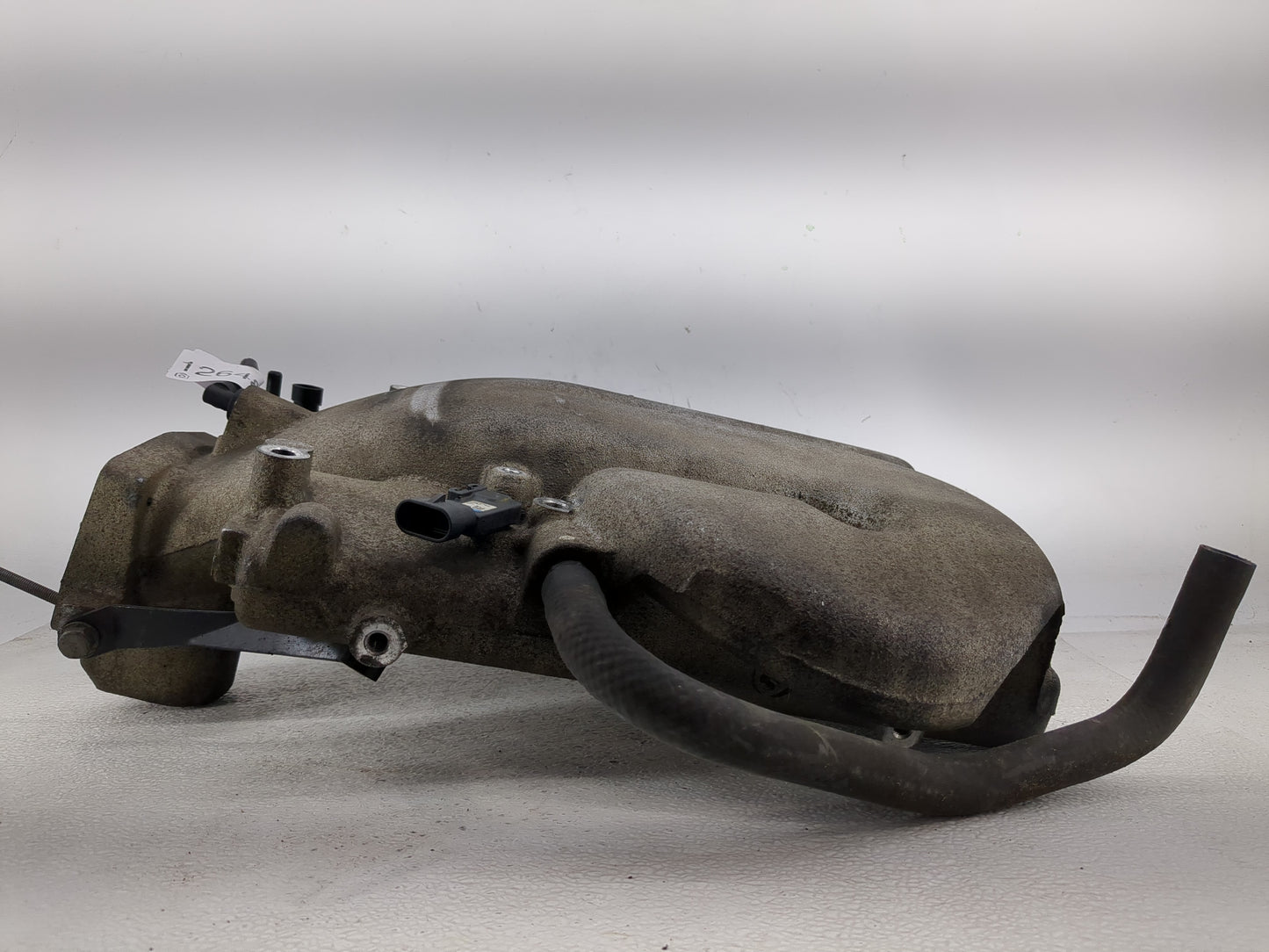 2006-2007 Saturn Relay Air Intake Manifold P/N:16212460 Fits Fits 2006 2007 OEM Used Auto Parts - Oemusedautoparts1.com