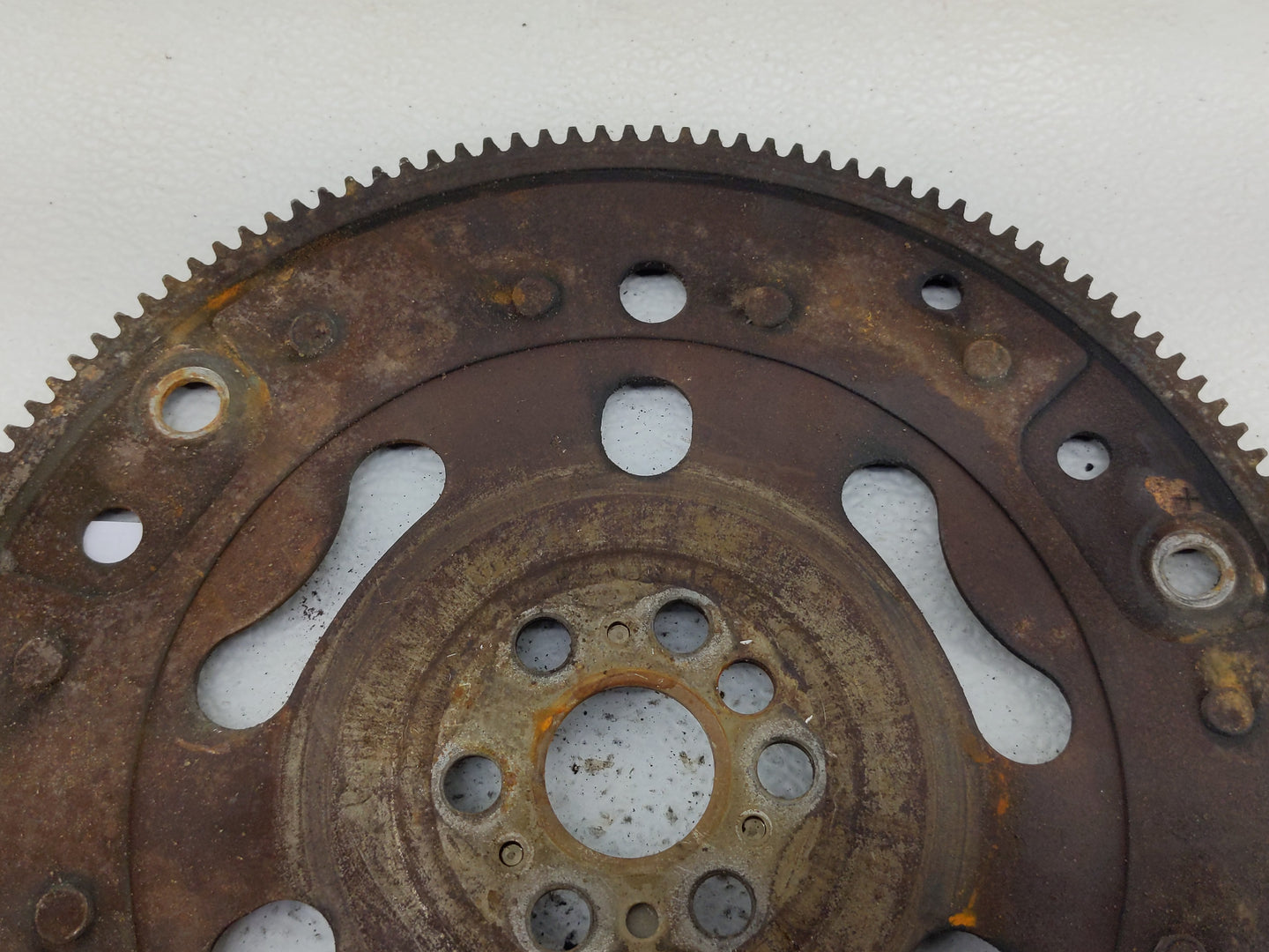 2005-2007 Saturn Relay Transmission Flywheel Flexplate Fits OEM Used Auto Parts - Oemusedautoparts1.com