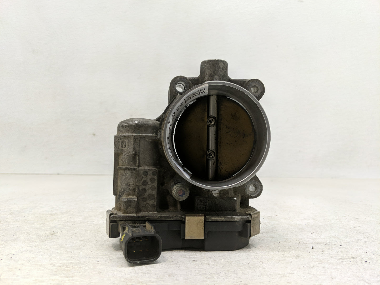 2006 Saturn Relay Throttle Body Fits OEM Used Auto Parts - Oemusedautoparts1.com