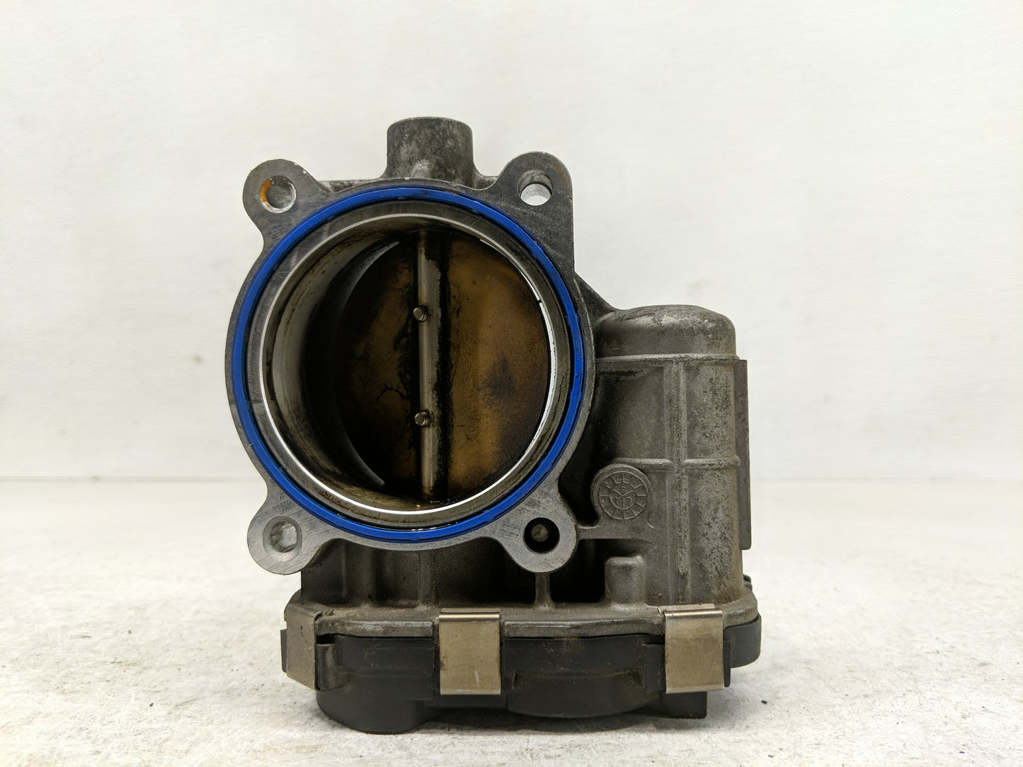 2006 Saturn Relay Throttle Body Fits OEM Used Auto Parts - Oemusedautoparts1.com