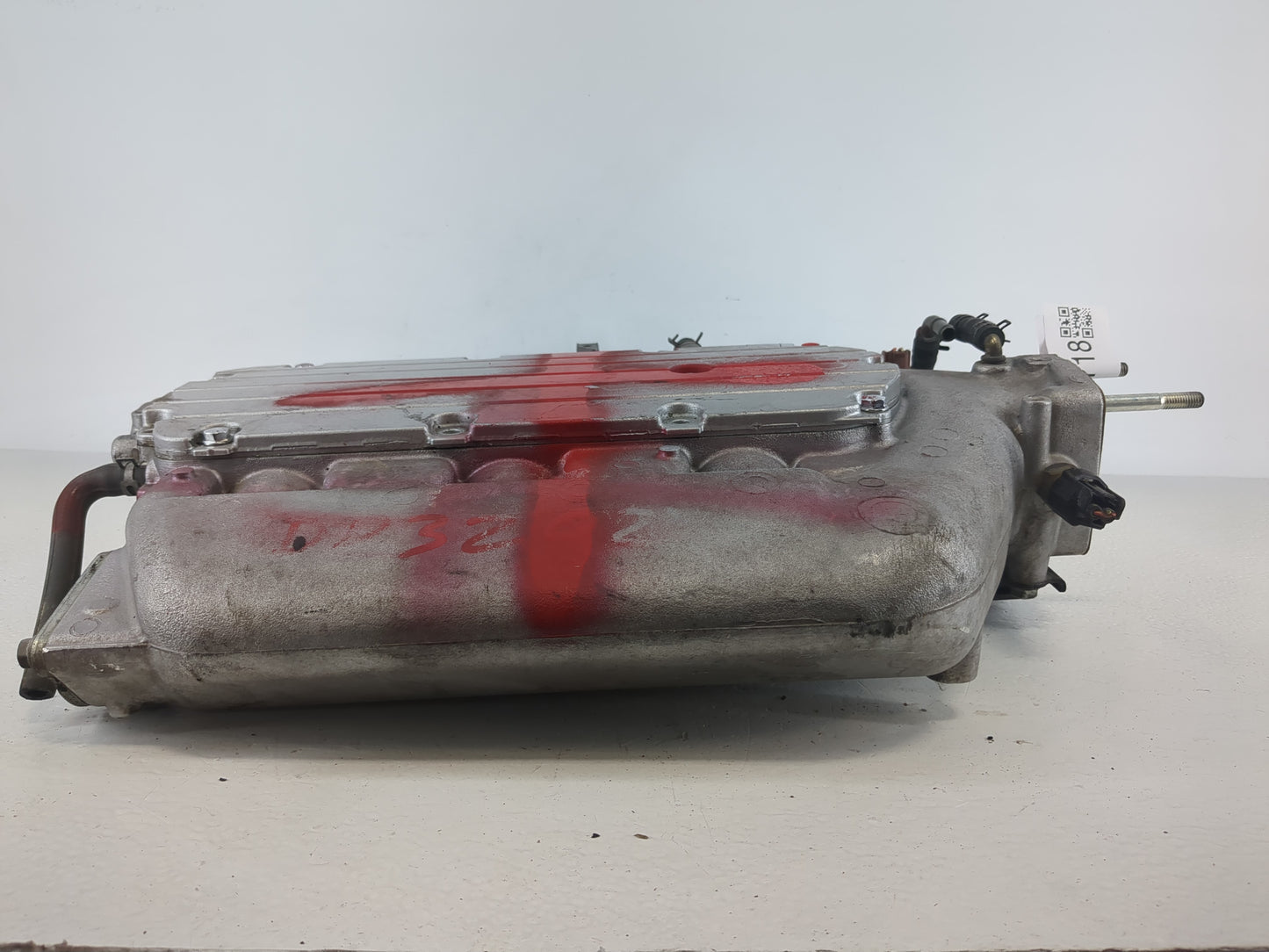 2004-2007 Saturn Vue Air Intake Manifold Fits Fits 2004 2005 2006 2007 OEM Used Auto Parts - Oemusedautoparts1.com