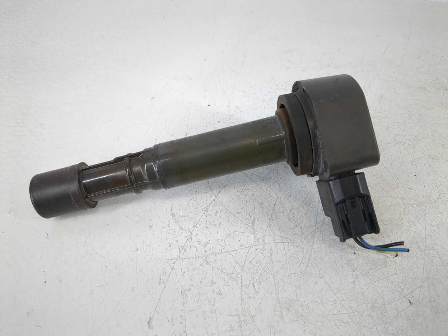 2004-2007 Saturn Vue Ignition Coil Igniter Pack - Oemusedautoparts1.com