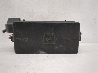 compare product 2006-2007 Saturn Vue Fusebox Fuse Box Panel Relay Module P/N:15796346 Fits Fits 2006 2007 OEM Used Auto Parts